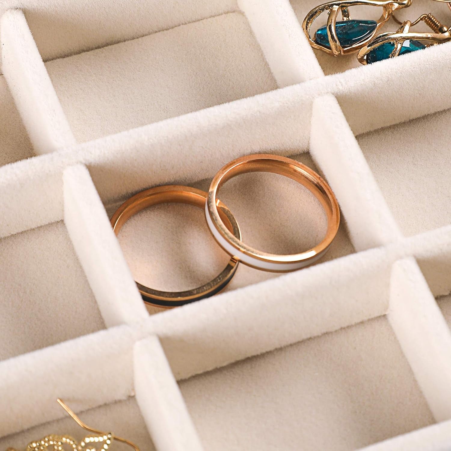 Extra Large Acrylic Jewelry Box for Women Girls 5 Layers Clear Velvet Earring Organizer with 5 Drawers Rings Display Case Necklaces Holder Tray (Beige)